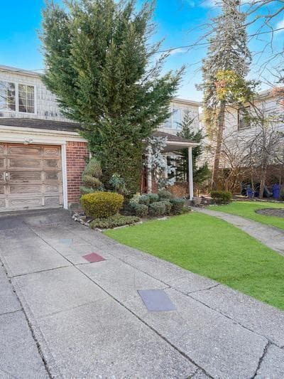 333 MAYFAIR Drive