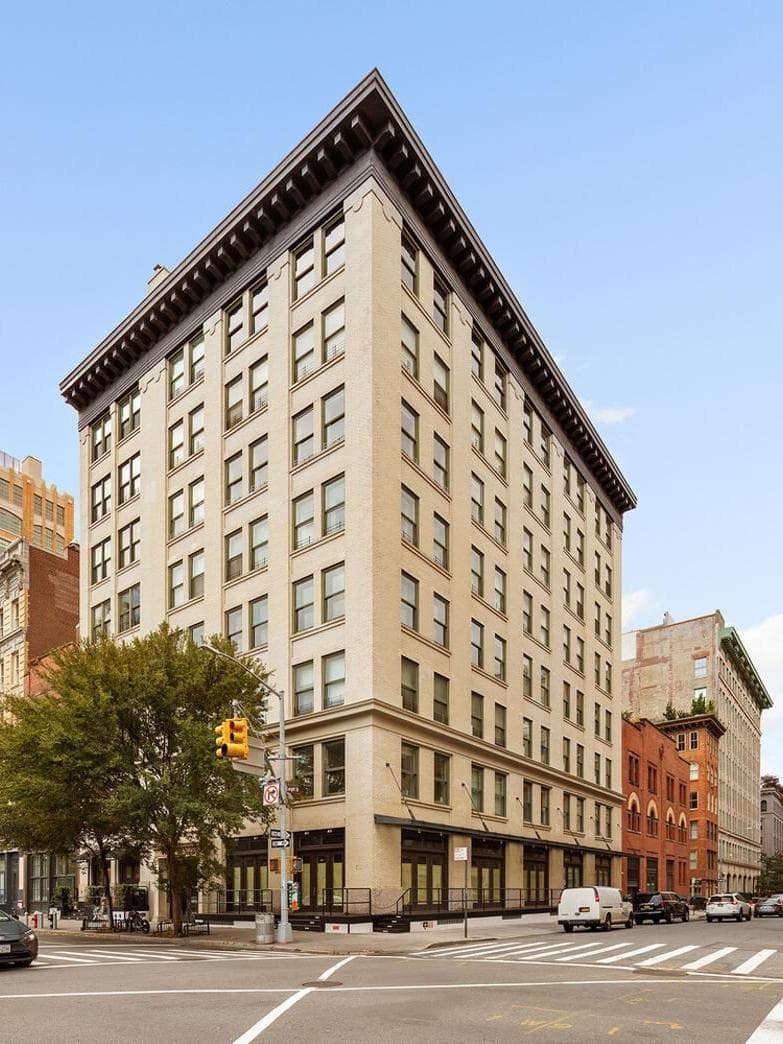 161 HUDSON Street