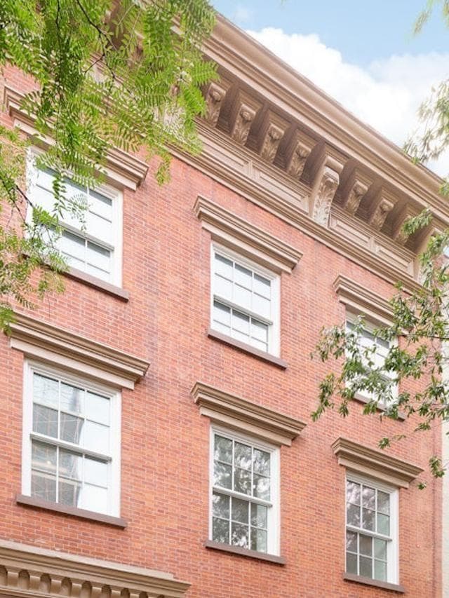 318 West 20TH Street